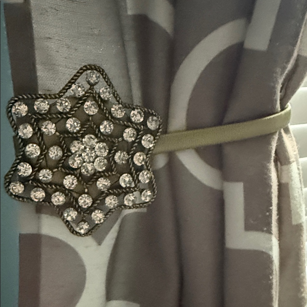 Crystal Star Curtain Tieback magnetic